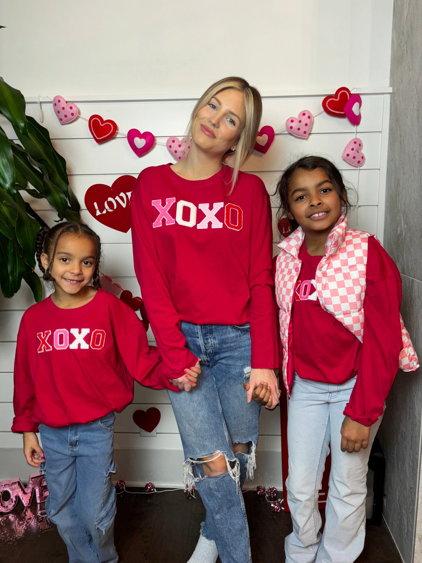 Adult Valentine’s Day XOXO Long Sleeve Shirt